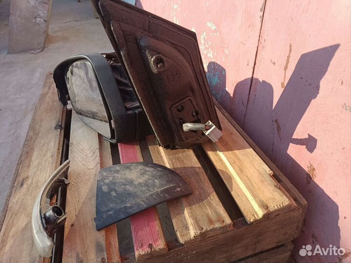 Зеркало левое Фокус 2009