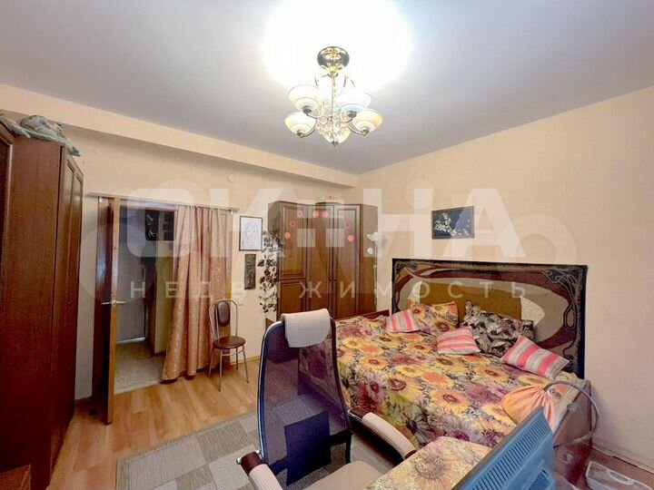 2-к. квартира, 54 м², 1/2 эт.