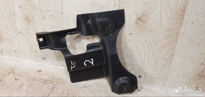 Защита днища задняя правая Volkswagen Transporter