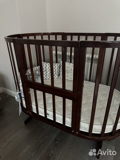 Детская кроватка трансформер круглая