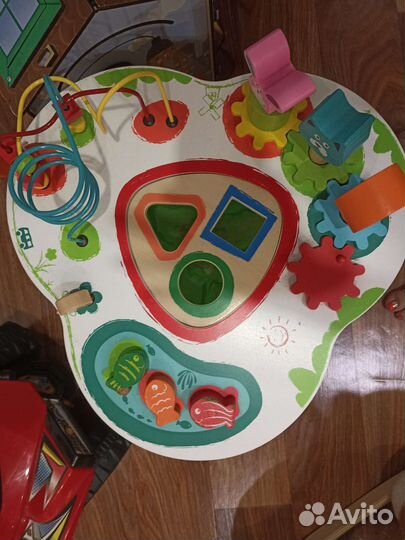 Развивающий стол