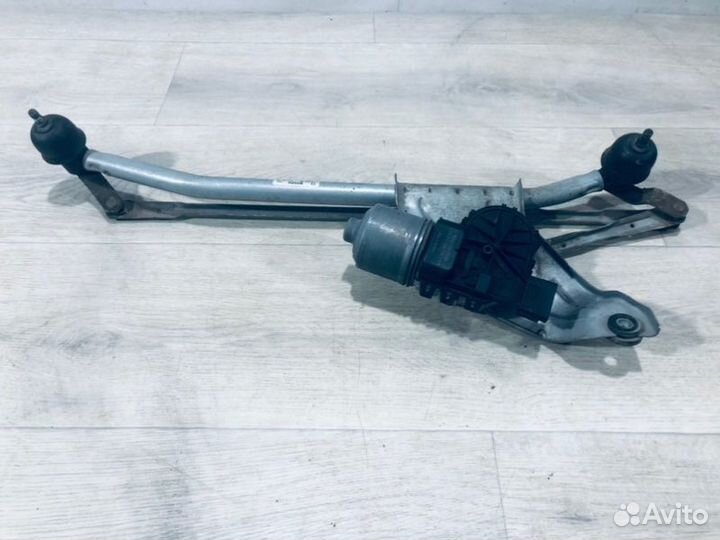 Трапеция стеклоочистителей Renault Logan седан