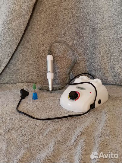 Аппарат для маникюра и педикюра