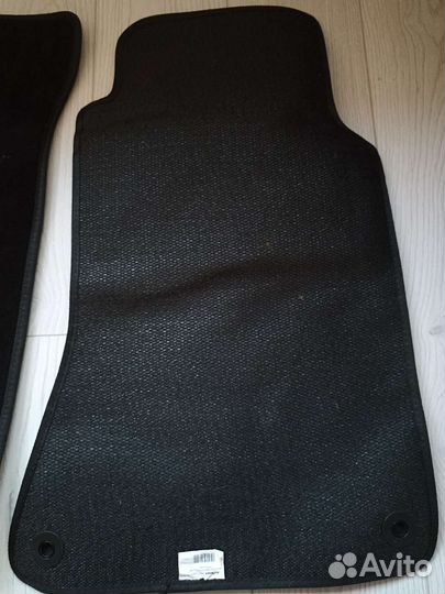 Ворсовые коврики Mercedes C-Class