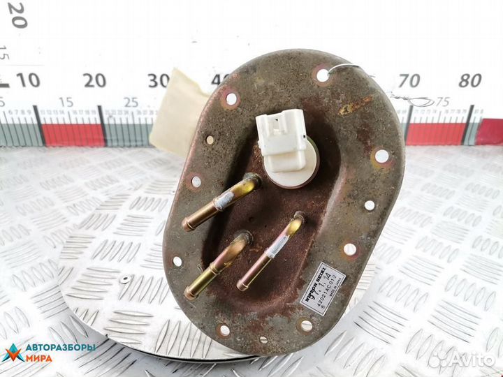 Насос топливный Subaru Legacy 2 1997 42021AC012