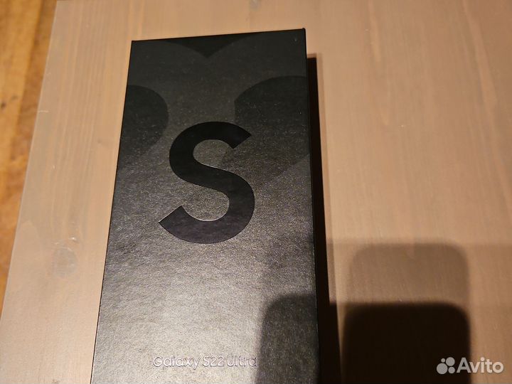 Samsung Galaxy S22 Ultra, 12/256 ГБ