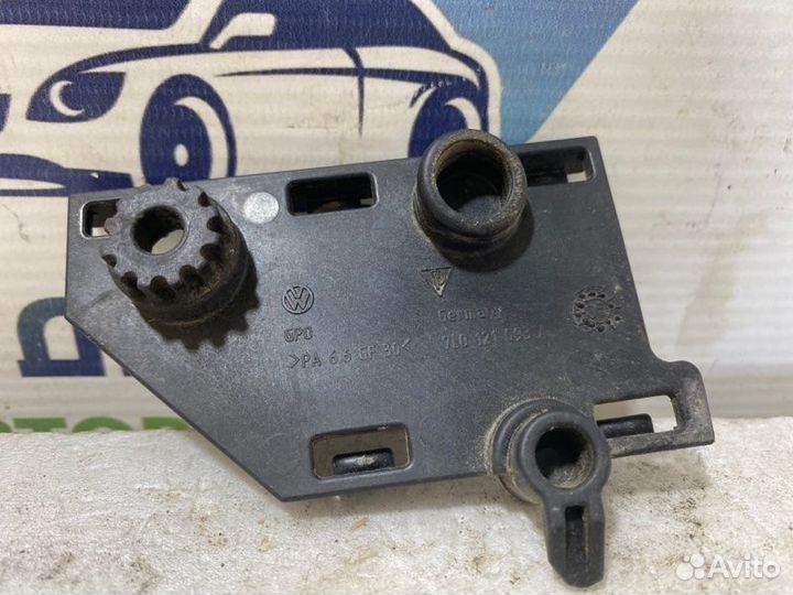 Кронштейн Audi Q7 легковой универсал 4 2007