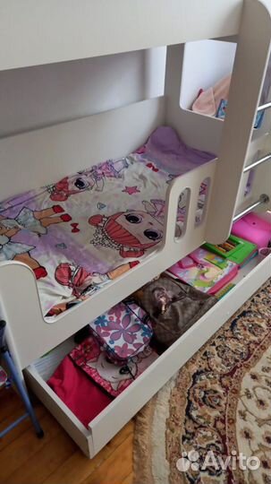 Двухъярусная кровать надежная