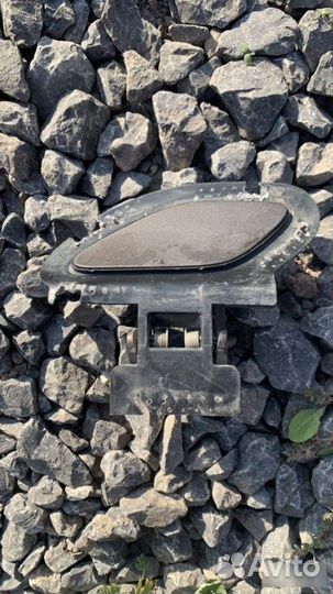 Крышка форсунки омывателя левая Mercedes-Benz