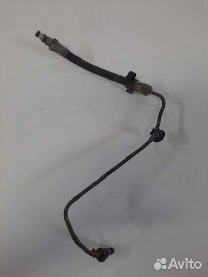 Ford Fusion Трубка сцепления