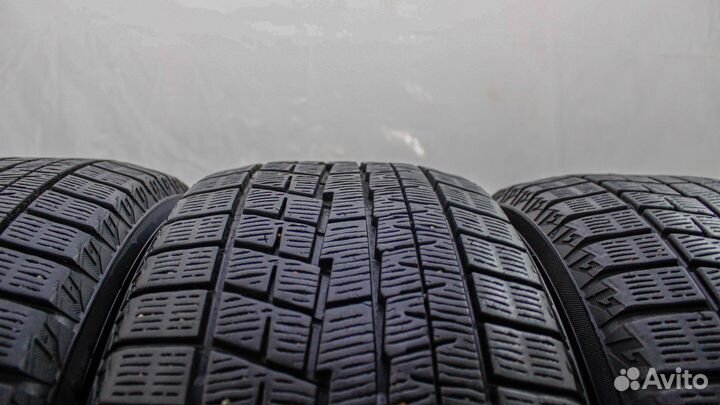 Yokohama Ice Guard IG60 215/55 R17 94Q