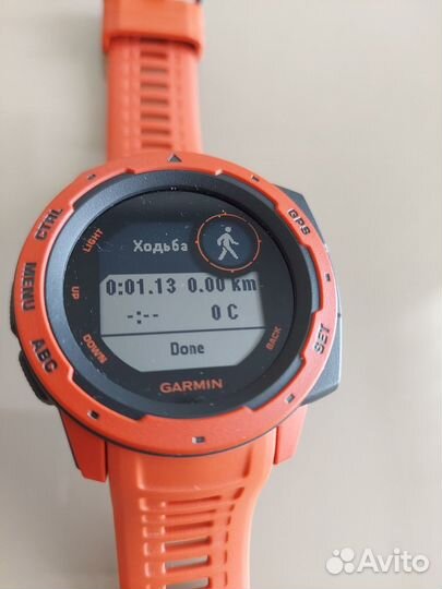 Garmin Instinct спортивные часы