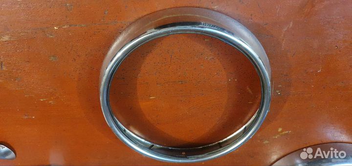 Решетка радиатора и ободки фар