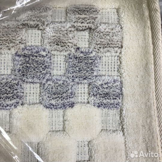 Коврики для ванной и туалета