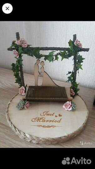 Подставка для обручальных колец