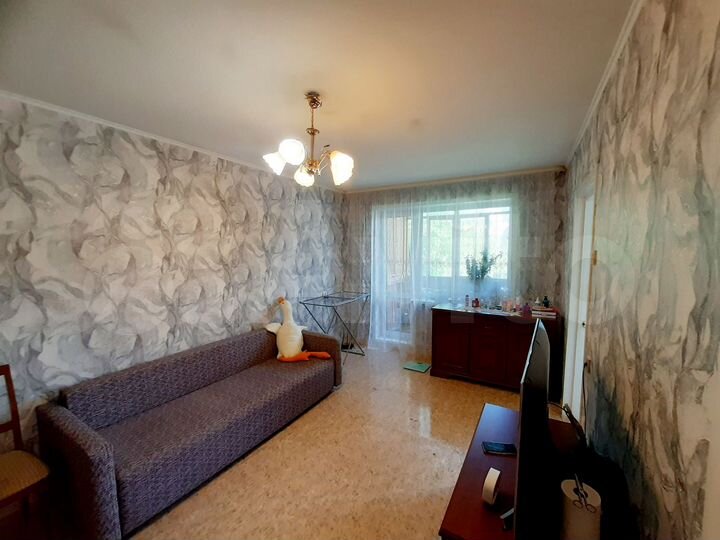 4-к. квартира, 60 м², 2/5 эт.