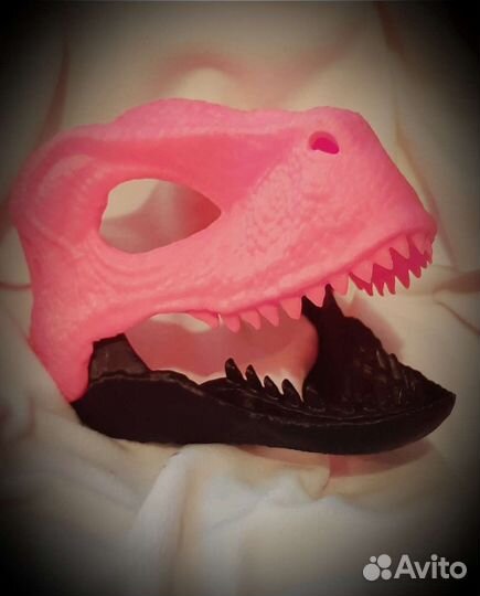Маска Велоцираптор pink