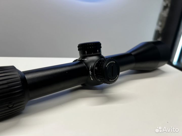 Оптический прицел Vortex Diamondback FFP 6-24x50