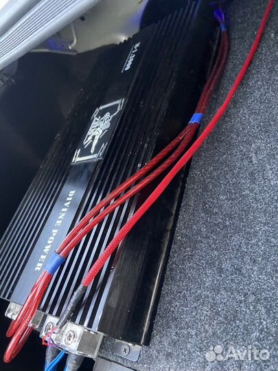 Комплект музыки в авто