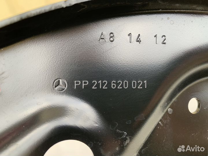 Кронштейн фары левый Mercedes Benz E class W212