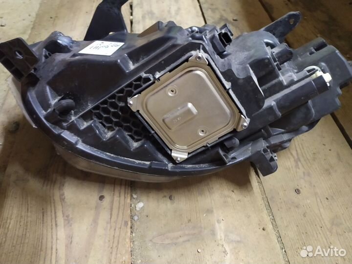 Фара правая ваз vesta NG 2023 год