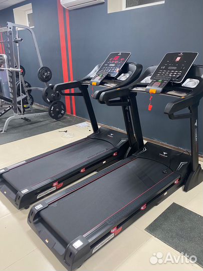 Беговая дорожка Полупрофессиональная