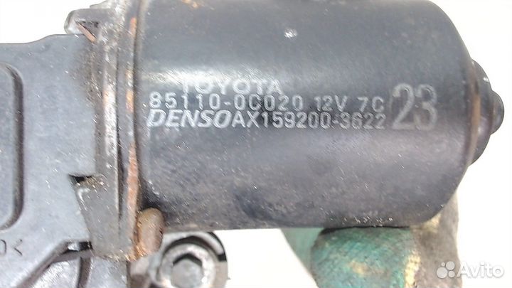 Двигатель стеклоочистителя передний Toyota Sequoia