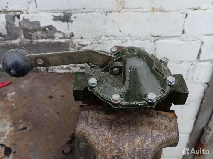 Насос ручной подкачки