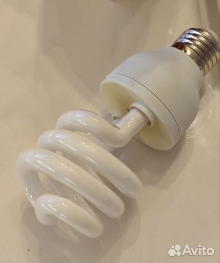 Уф лампа для рептилий для террариума