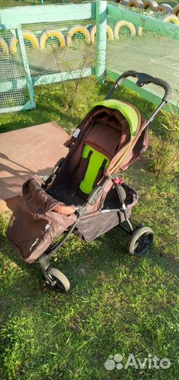 Прогулочная коляска