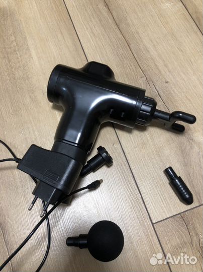 Перкуссионный массажер для шеи и плеч