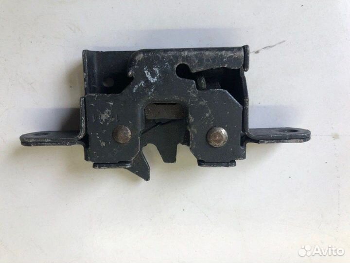 Замок капота Renault Megane 3 K4M838 2014