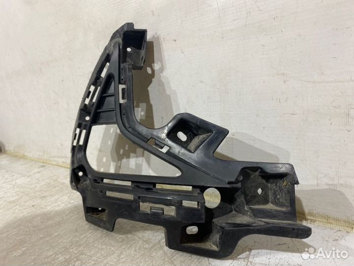 Накладка бампера передняя правая Hyundai Sonata 8