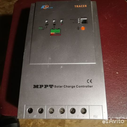 Контроллер солнечных панелей/ батарей Tracer 4210R