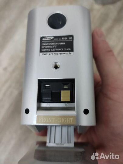 Акустические колонки и сабвуфер от домашнего кинот