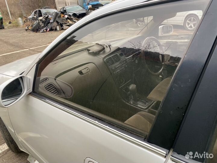 Стекла дверные Toyota Cresta X90