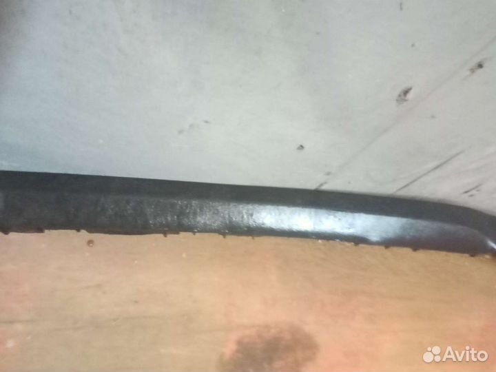 Губа бампера Опель Зафира б