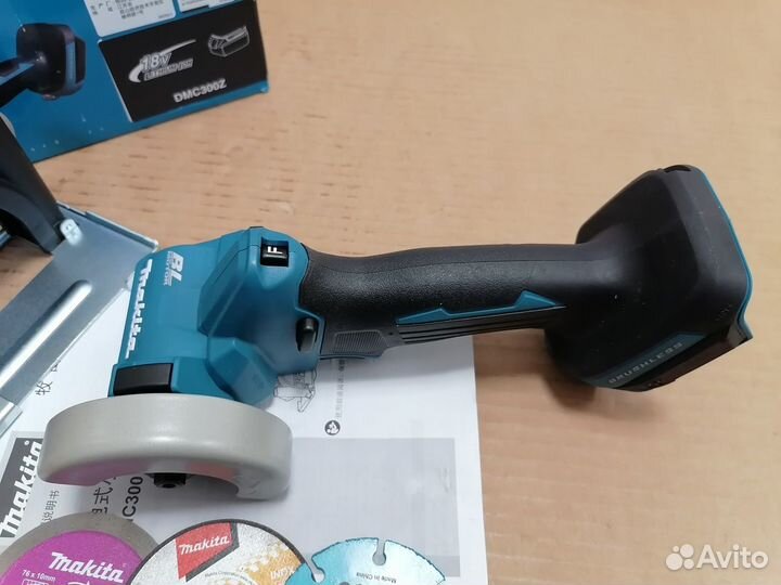 Ушм Makita DMC300z (новая)