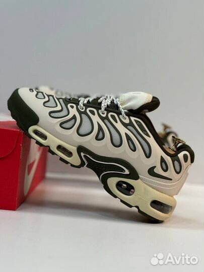 Кроссовки мужские nike air max plus