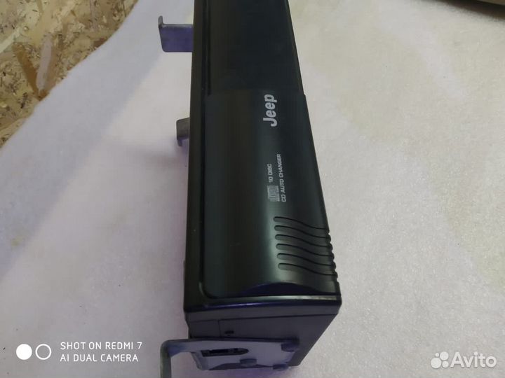 CD Changer на Jeep Cherokee wj