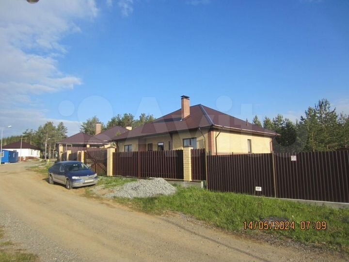 Коттедж 141,9 м² на участке 10,5 сот.