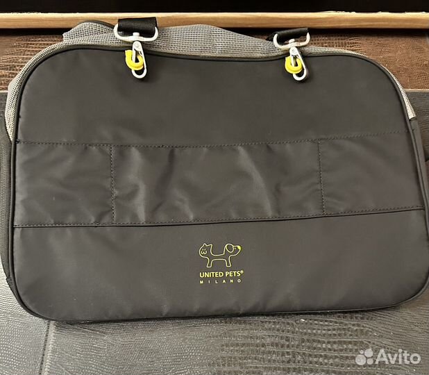 Переноска для собак и кошек