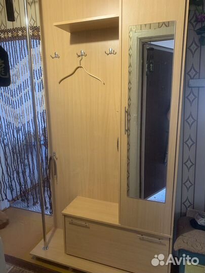 Шкаф в прихожую