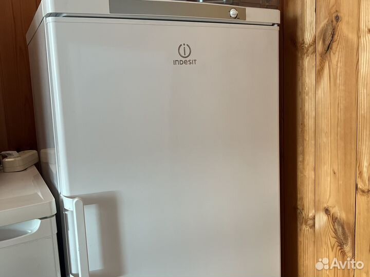 Морозильная камера indesit