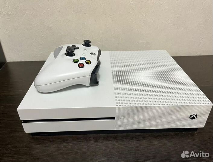 Xbox One S 1tb