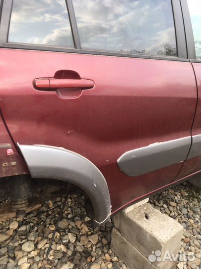 Toyota rav 4 2004 дверь задняя правая