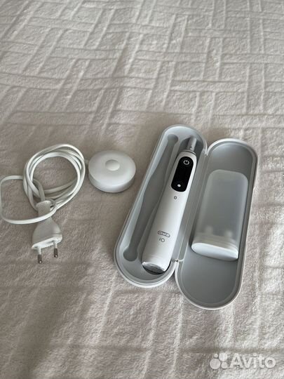 Электрическая зубная щетка Oral b iO series 7