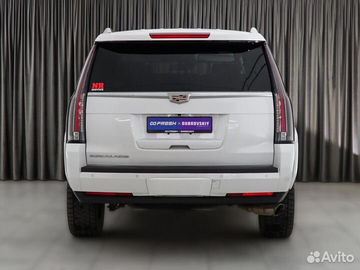 Cadillac Escalade 6.2 AT, 2016, 104 699 км