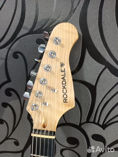 Электрогитара Rocket stratocaster ssh (обмен есть)