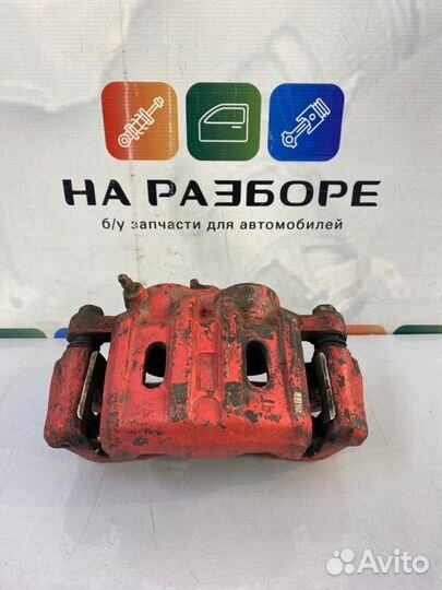 Суппорт передний правый Mitsubishi Galant хэтчбек